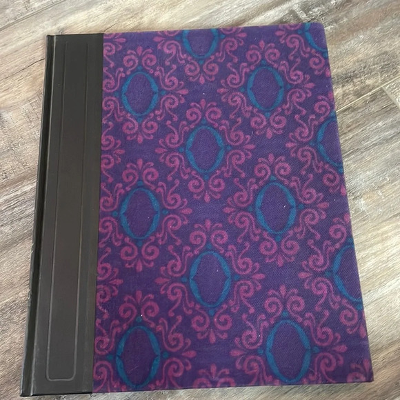 Vintage Fabric Coffee Table Book - Picture 1 of 4